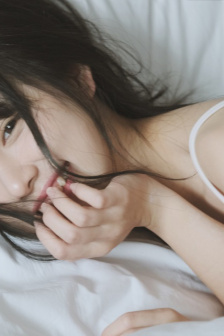 黑白潜行电影在线观看免费完整高清原声